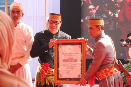 gelar adat1