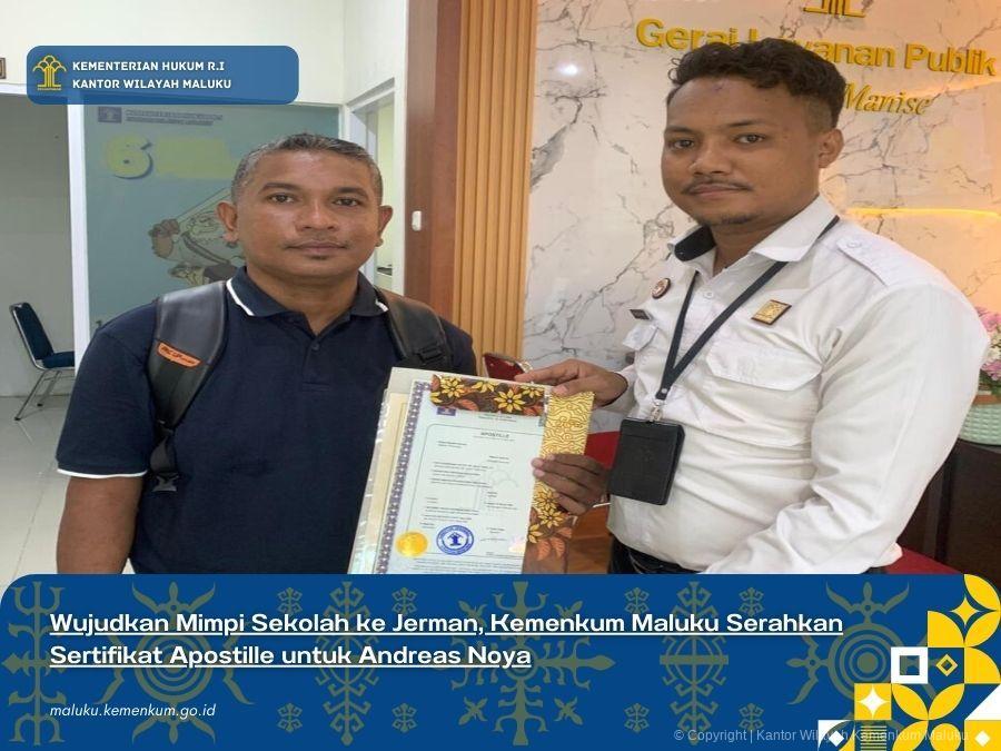 Wujudkan_Mimpi_Sekolah_ke_Jerman_Kemenkum_Maluku_Serahkan_Sertifikat_Apostille_untuk_Andreas_Noya.jpg